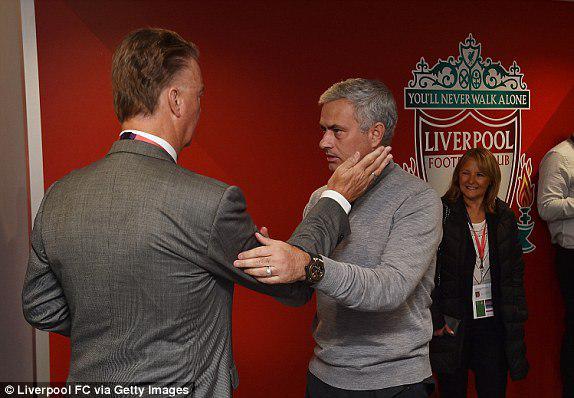 مورینیو هر واکنشی از هواداران چلسی را می پذیرم