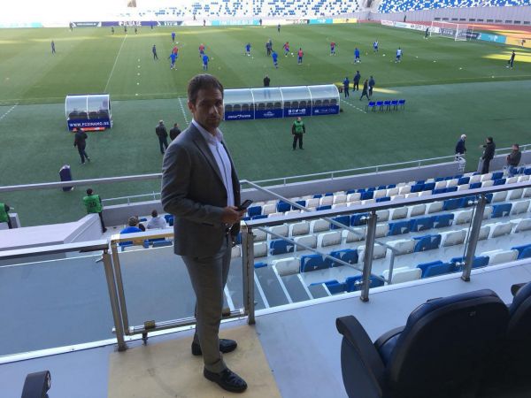 نارنجی وفادار، نماینده دایی در گرجستان عکس