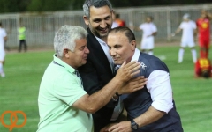 واکنش درخشان به حضور میردورقی مگر بقیه بازیکنان را وزیر و وکیل معرفی نمیکنند