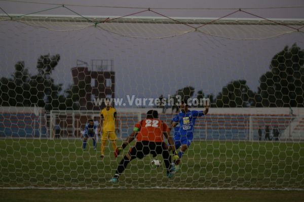 شهباززاده تسلیم دروازه بان آماده کیش عکس