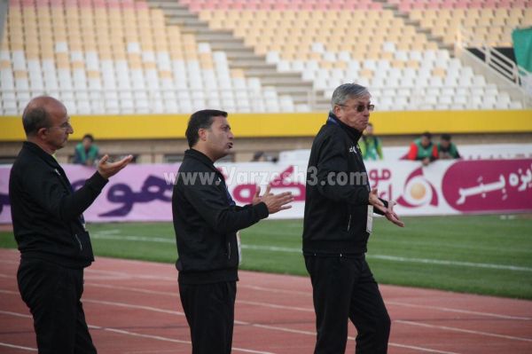 ارکستر هماهنگ پیروزی در نقش جهان عکس