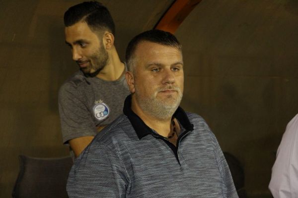 فریاد ساناک بر سر بازیکنان بیدقت استقلال