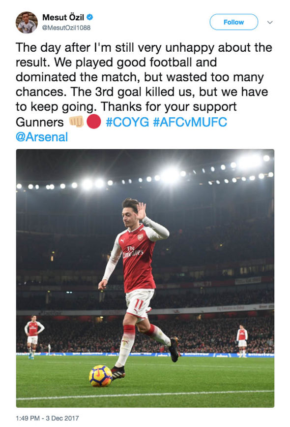 خشم اوزیل از شکست برابر یونایتد عکس