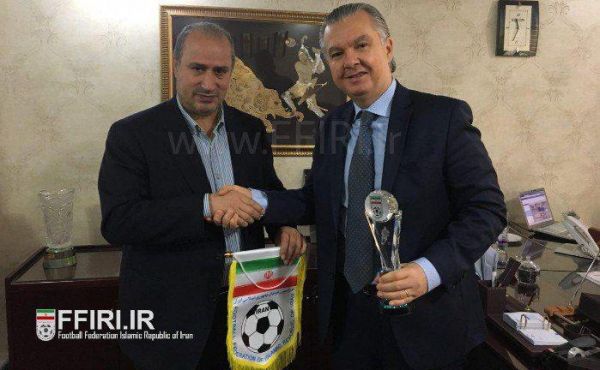 سفیر برزیل برزیل را به ایران میآورم