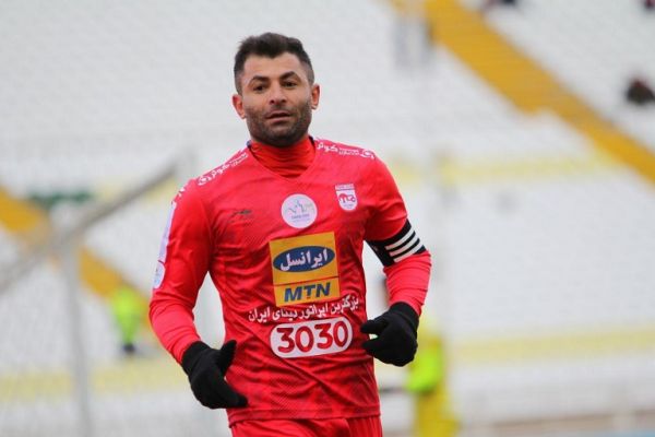 قلعهنوئی به دنبال جذب محمد ابراهیمی