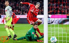 روبرت لواندوفسکی نباید در آستانه سال نو میلادی تمرکز خود را از دست بدهیم