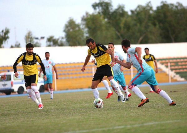 ناصحی باید با 30امتیاز نیمفصل را تمام میکردیم