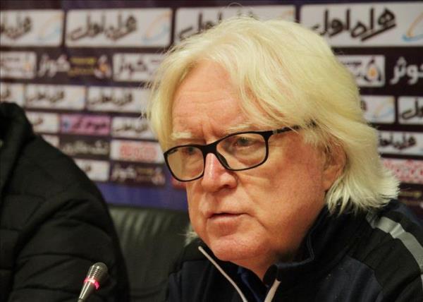  شفر  نگران بازی با نفت آبادان نیستم