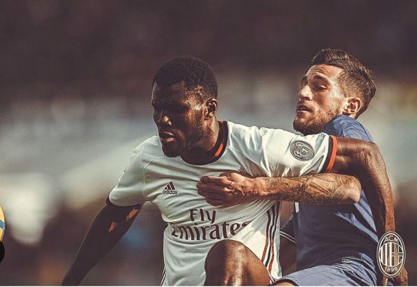  توقف میلان مقابل فیورنتینا در فلورانس