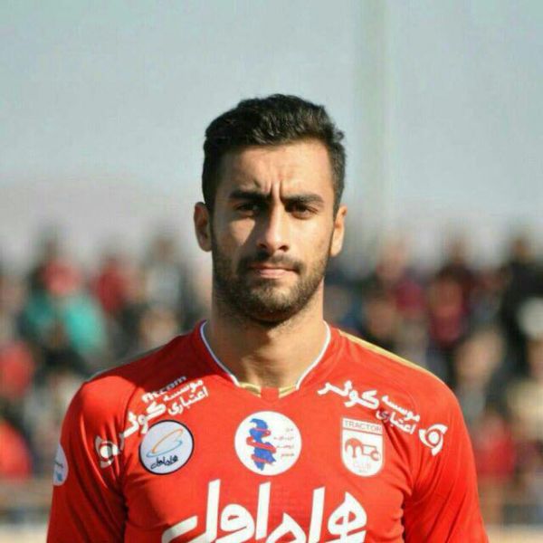  تراکتوری‌ها سکوهای ورزشگاه آزادی را پر کنند