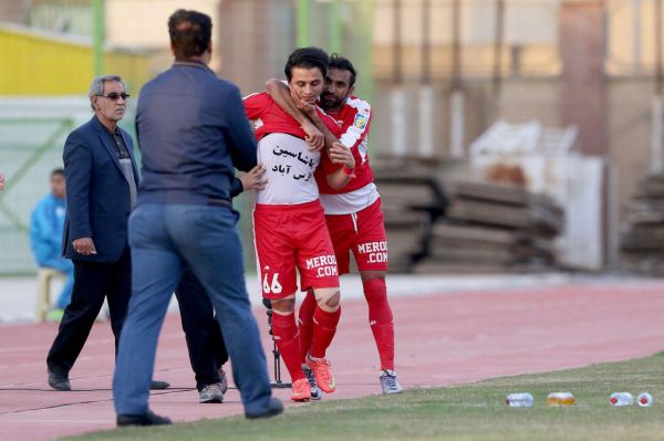  ایمانی و ذوب آهن محروم می شوند