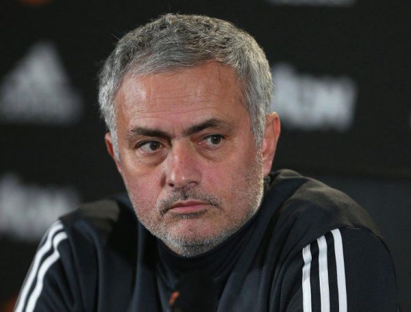 مورینیو، ولخرج ترین مربی تاریخ عکس