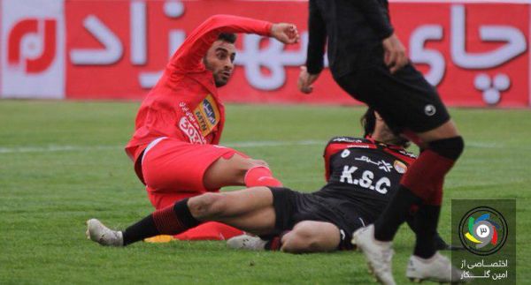 جوانهای تراکتور به نیمکت دوخته شدند