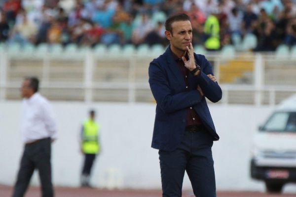 چرا یحیی گلمحمدی استعفا نمیدهد