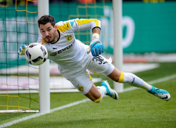  حمایت دروازه بان دورتموند از جریمه اوبامیانگ