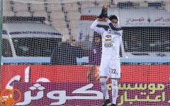 حسینی به دنبال هدف بعدی؛ رنگ آبی به دروازه تیمملی