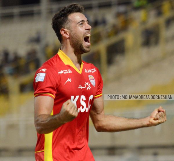  خاطره طلایی افشین از بازی با پیکان