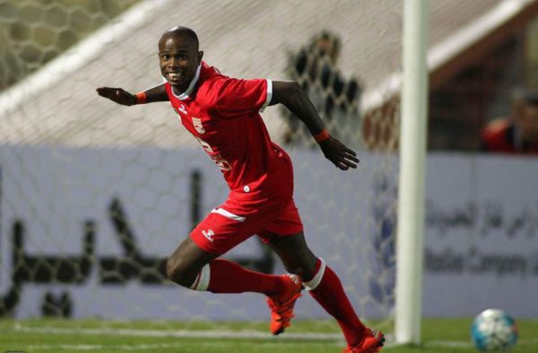 برزیلی گلزن به یاد روزهایی که مهاجم شد عکس