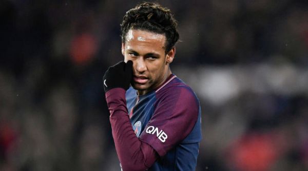 دفاع تمام قد مدافع PSG از نیمار مقابل هواداران