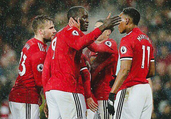  پیش بازی برنلی - منچستریونایتد