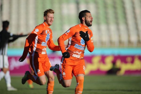 14 دقیقه برای گلزنی عباسزاده کافی بود