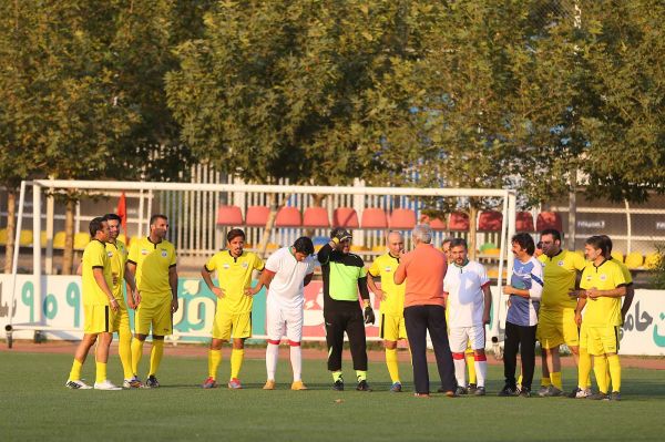  برتری استقلال برابر تیم هنرمندان