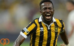 سانز لوانته، مسی یا رونالدوی عربستان را خریدهاست