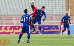 تساوی یک نیمهای استقلال خوزستان و ذوبآهن