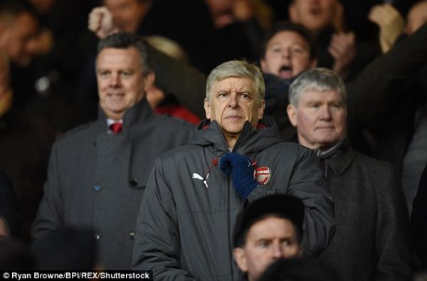 کنایه جالب ونگر به ناکامی های لیورپول