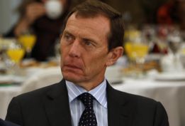 بوتراگنیو از هواداران بابت این نتایج عذر میخواهیم