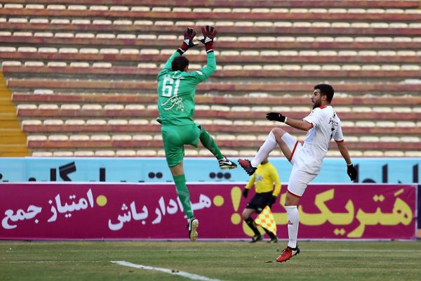 خانزاده وظیفه من در تیم گلزنی نیست