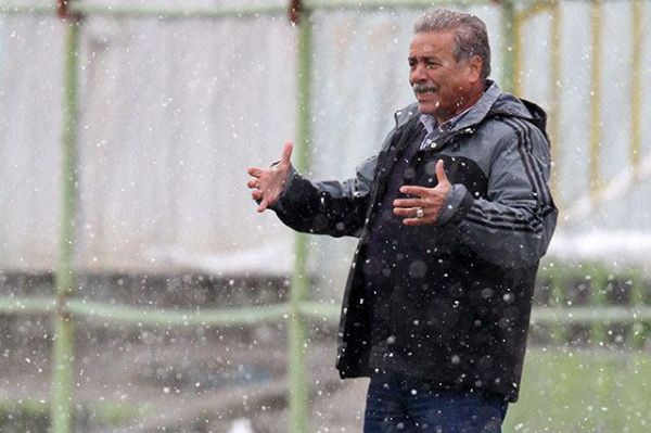  منصور ابراهیم زاده، نزدیک به سرمربیگری سپاهان