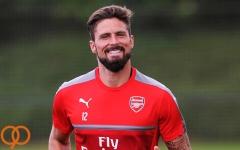  ژیرو  به خاطر کار با کونته، پیشنهاد رم، سویا و دورتموند را رد کردم