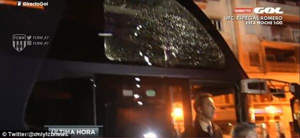  بارسلونا و فرار از یک فاجعه انسانی بزرگ   عکس