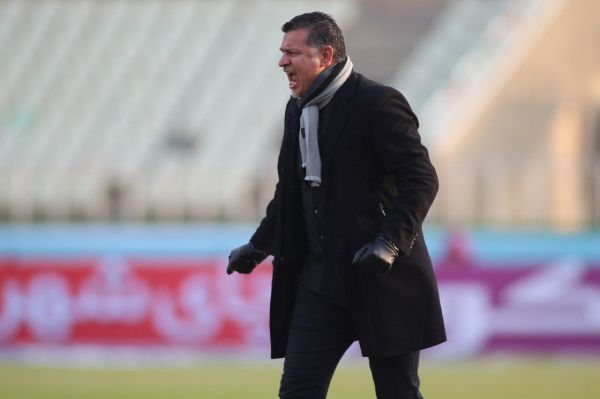  دایی سه مرتبه به نیمکت ذوب آهن بی احترامی کرد