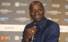 ماکلله رفتار ها با زیدان منصفانه نیستند؛ هیچکس مثل او نمی تواند به بازیکنان کمک کند