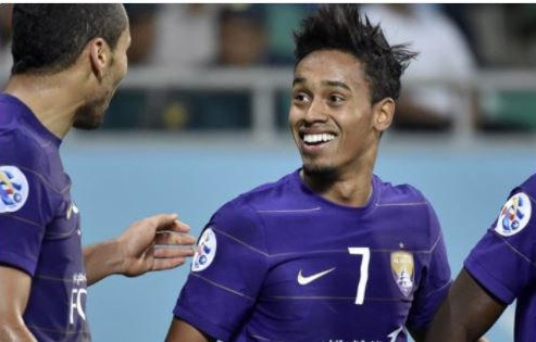 جریمه وینگر العین به خاطر مدل مو