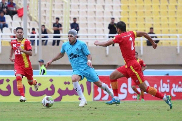 رضایت جلالی از دو خرید نیم فصل پیکان عکس