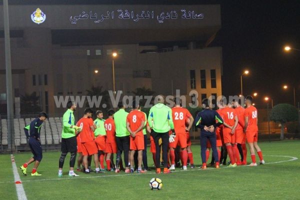 تمرین تراکتورسازان در ورزشگاه الغرافه عکس