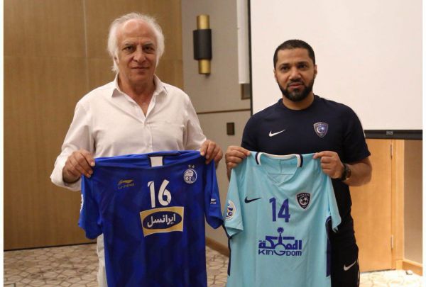  استقلال مقابل الهلال آبی پوش شد