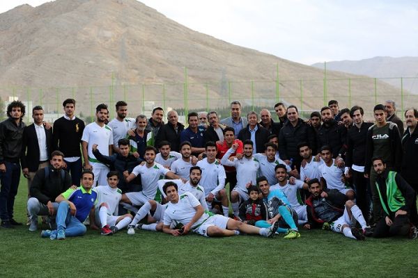 قهرمانی زودهنگام امیدهای ذوب آهن