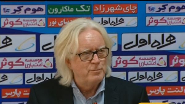  شفر  پرسپولیس  فعلا در مورد فولاد حرف بزنیم