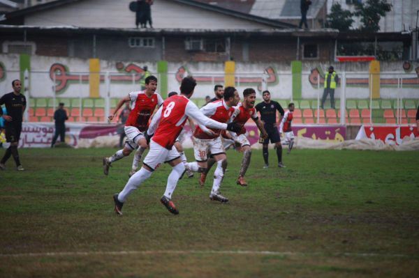 خونه به خونه غولکش لیگ یک