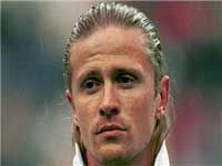  آنری به هیچ وجه شرایط جانشینی ونگر را ندارد