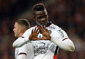 بالوتلی دنی آلوس مزخرف میگوید