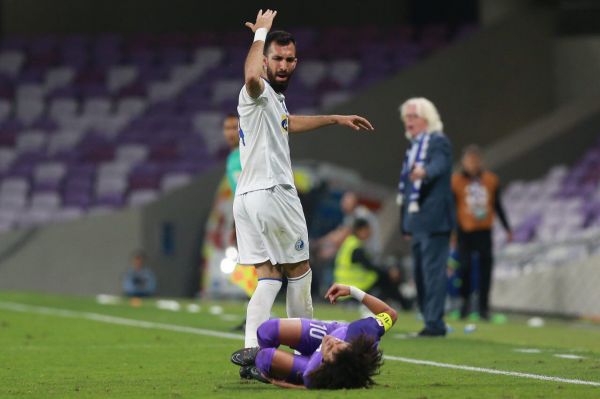 عموری در دام دفاع منطقهای شفر عکس