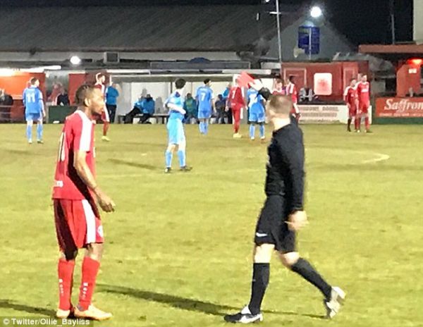 دلیل خنده دار اخراج بازیکن سابق آرسنال عکس