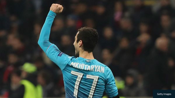 مخیتاریان از بازی کردن کنار اوزیل لذت میبرم