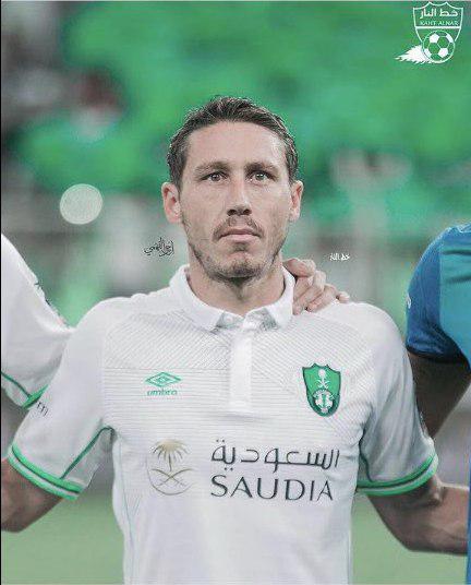 الاهلی با سه غائب به الغرافه رسید عکس