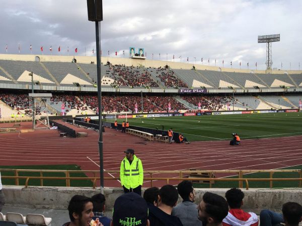  کری هواداران سرخابی قبل از دیدار با سیرالئون